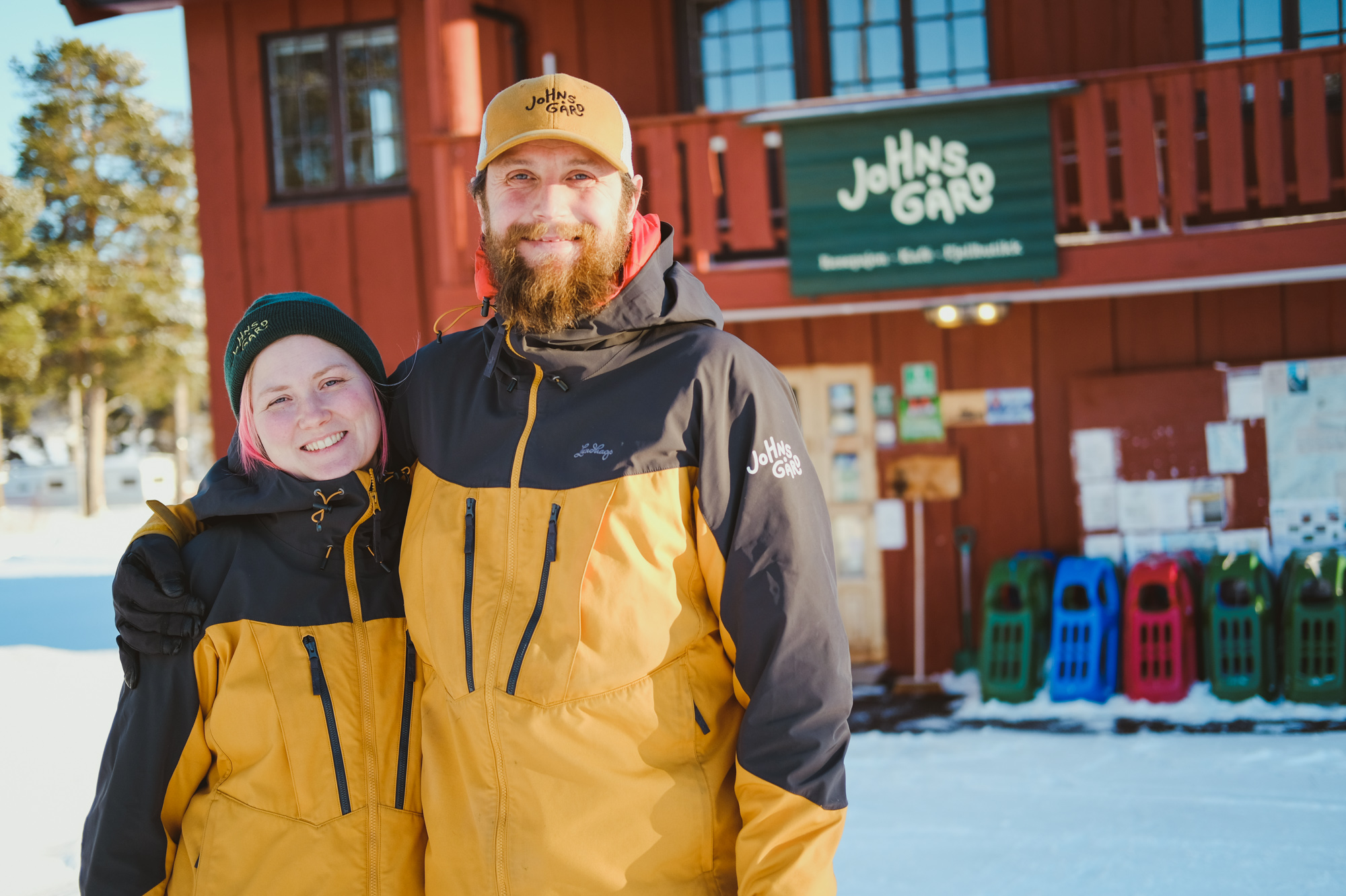 Monica og Jonas. Vertskapet på Johnsgård.